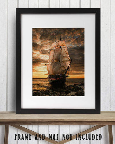 Blackbeards Pearl Pirate Ship- 8 x10" Wall Art Print- Ready To Frame. Great Mens Gift- Home Decor- Office Decor. Great for Man Cave- Rec Room-Study. Beautiful Clipper Ship & Sailing Art.