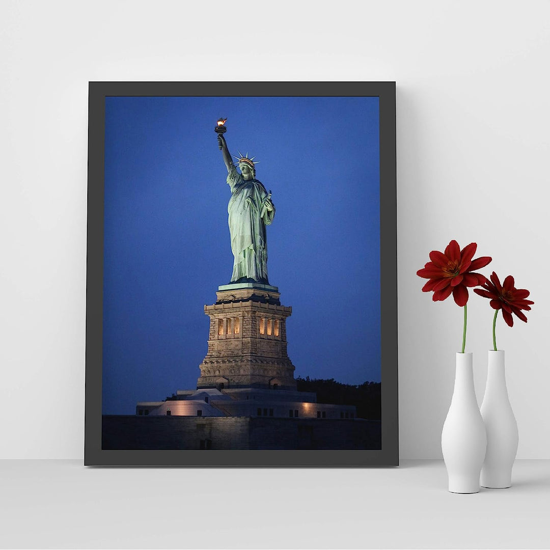 Statue of Liberty-Ellis Island- 8 x 10 Wall Art Print Ready to Frame- Home D?cor, Office D?cor &amp; Wall Print. Makes a Perfect Wall Art Decoration for Patriotism &amp; Freedom.