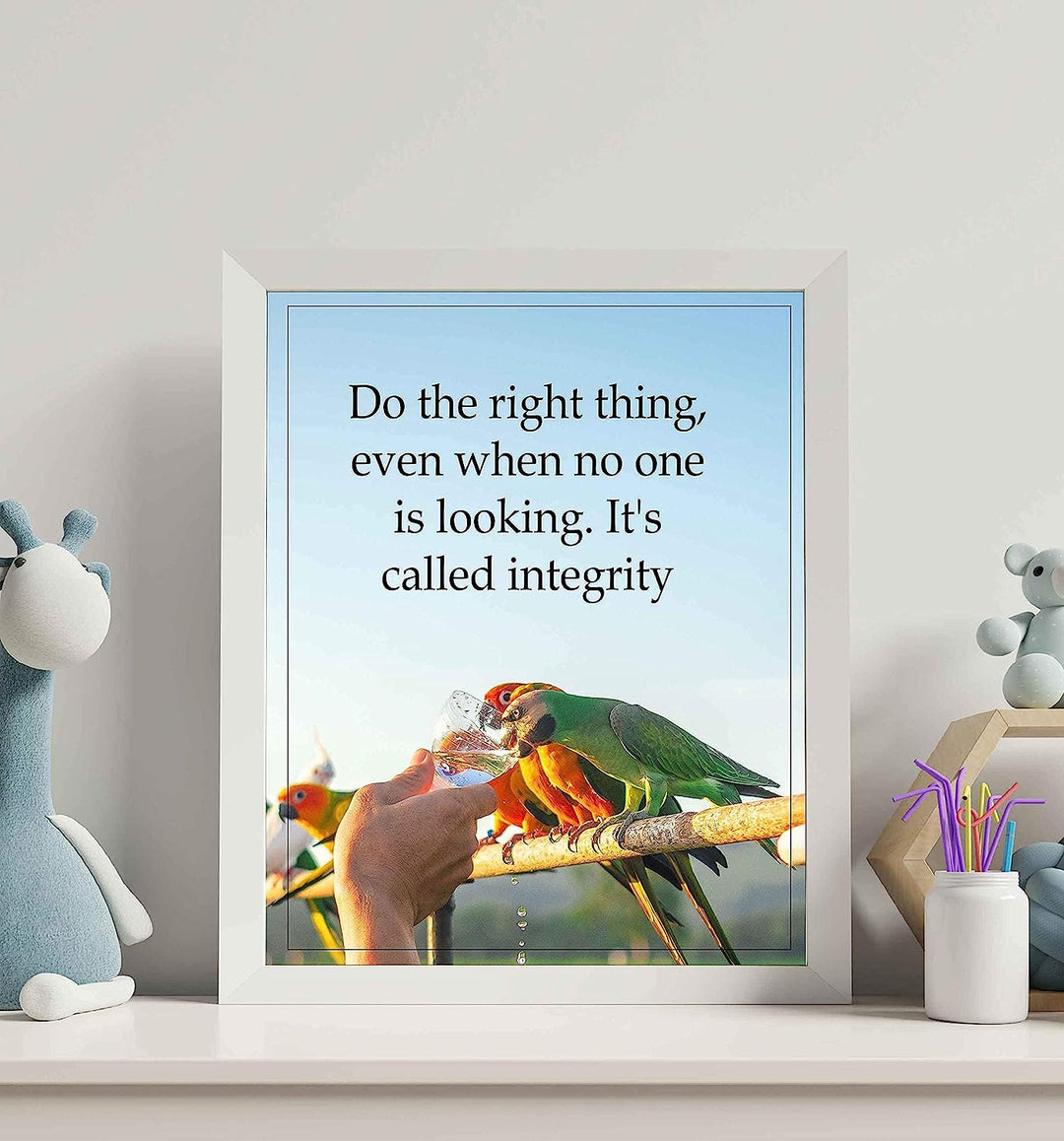 Integrity-Do the Right Thing -Inspirational Wall Art Sign-8 x 10"-Modern Typographic Photo Print-Ready to Frame. Ideal Home-Office-School-Dorm Decor. Perfect Motivational Poster Print for Teachers!