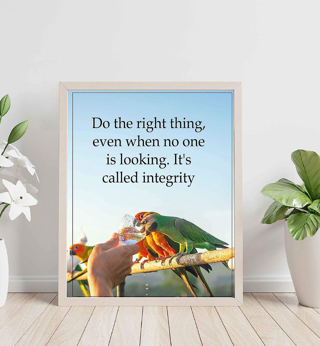 Integrity-Do the Right Thing -Inspirational Wall Art Sign-8 x 10"-Modern Typographic Photo Print-Ready to Frame. Ideal Home-Office-School-Dorm Decor. Perfect Motivational Poster Print for Teachers!