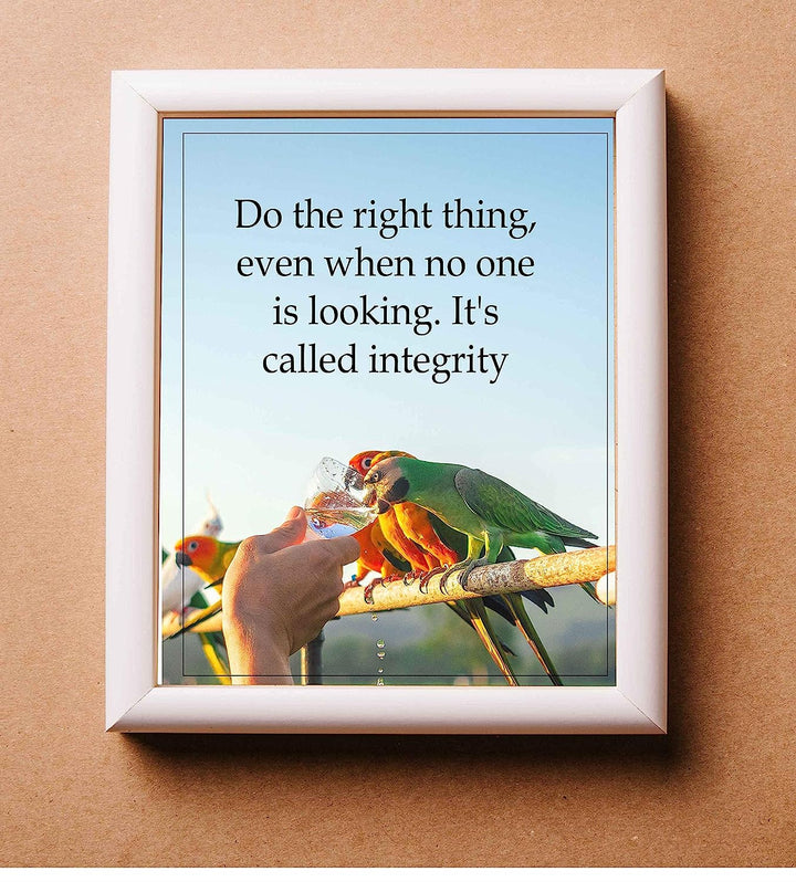 Integrity-Do the Right Thing -Inspirational Wall Art Sign-8 x 10"-Modern Typographic Photo Print-Ready to Frame. Ideal Home-Office-School-Dorm Decor. Perfect Motivational Poster Print for Teachers!