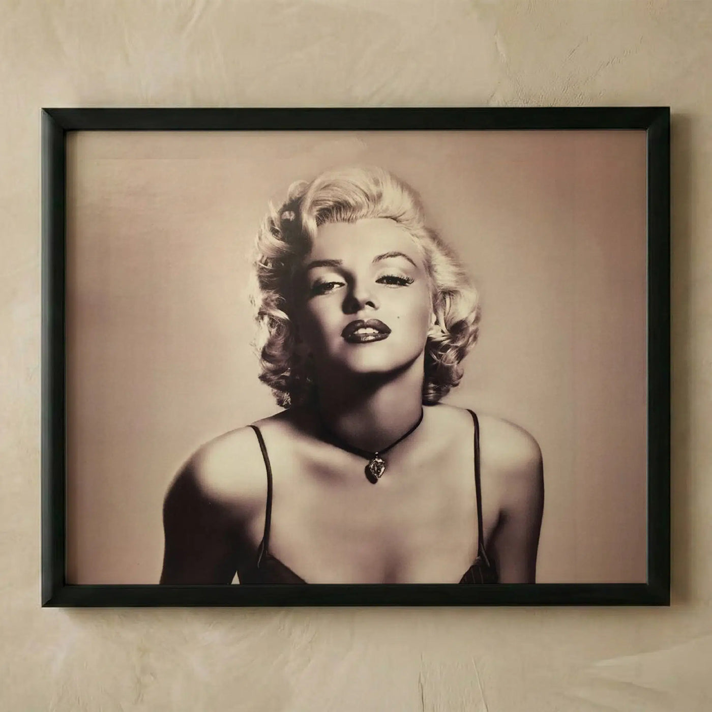 Marilyn Monroe sultry classic TV pose print